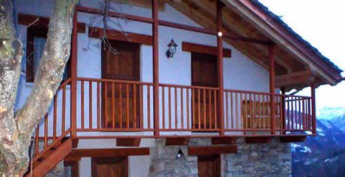 Eco Chalet Maison Dominique Challand-Saint-Anselme Esterno foto