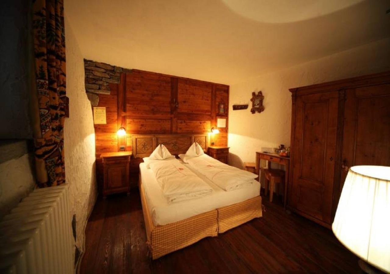Eco Chalet Maison Dominique Challand-Saint-Anselme Esterno foto